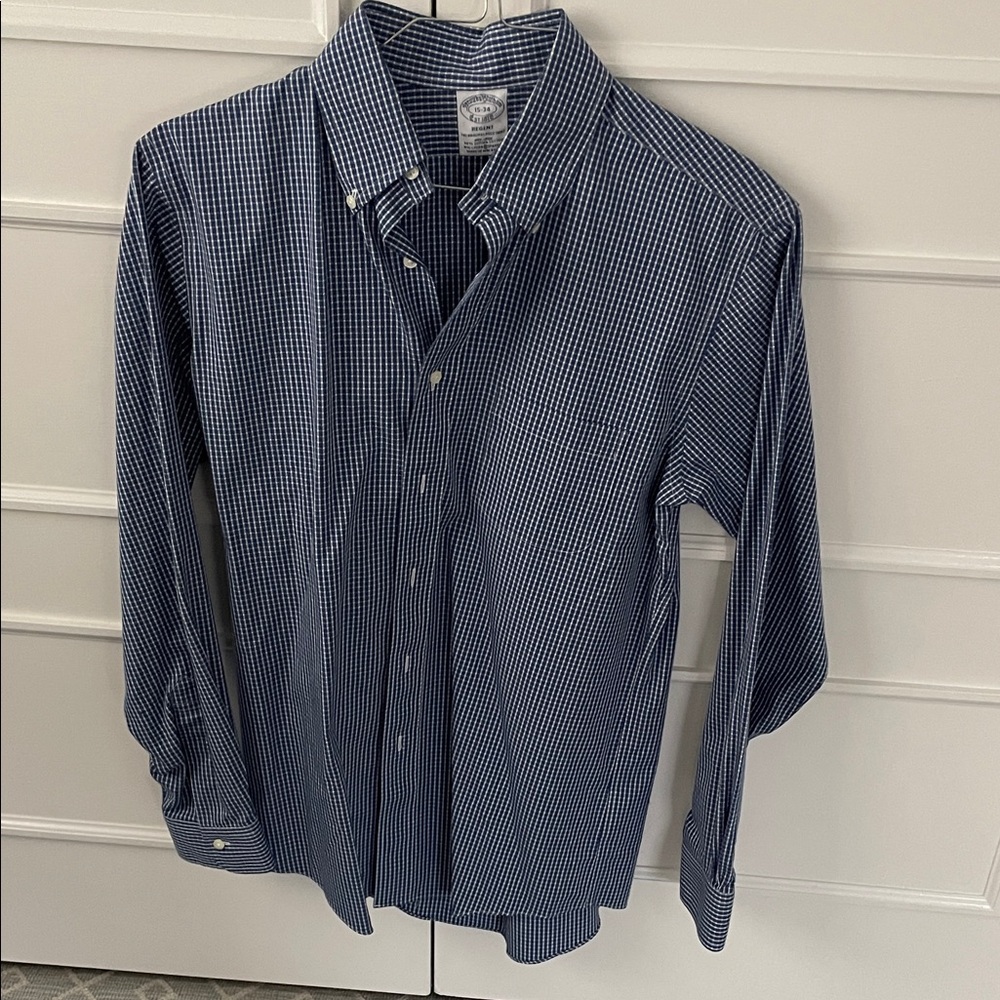 Brooks Brothers Blue/white patterned Button Down Shirt